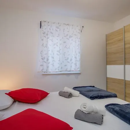 House Mirakul Апартаменты