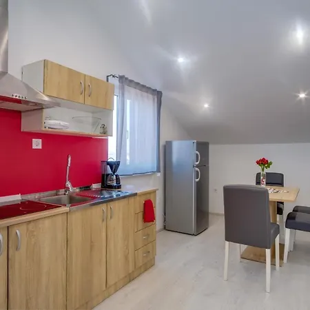 House Mirakul Апартаменты