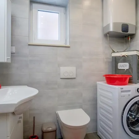 Apartment House Mirakul Mali Losinj
